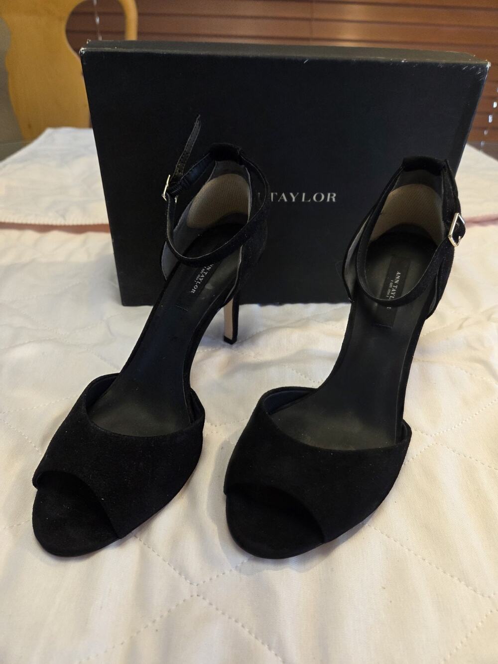 Ann Taylor Women’s Black Suede Peep Toe Stiletto Heels Ankle Strap Buckle 9